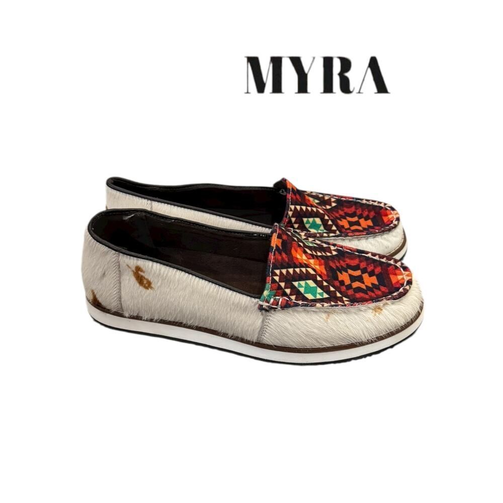 MYRA Women’s Angst Cow Print Red Aztec Slip on Flats Loafers 9